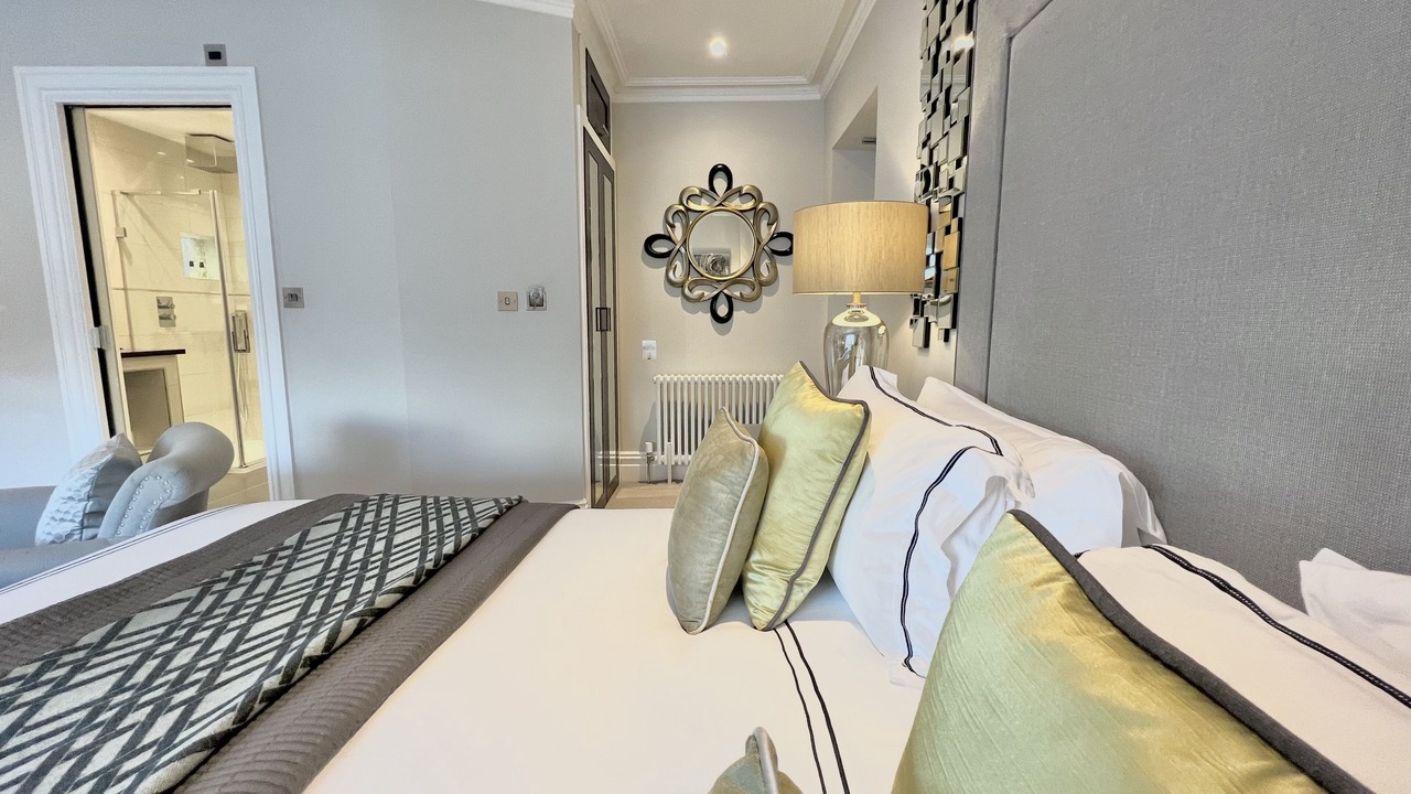 Photo of Bedroom in Tavistock