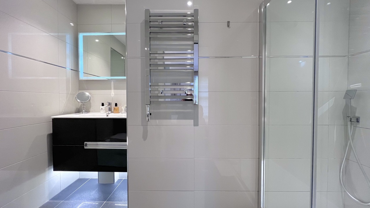 Photo of Bathroom in Tavistock