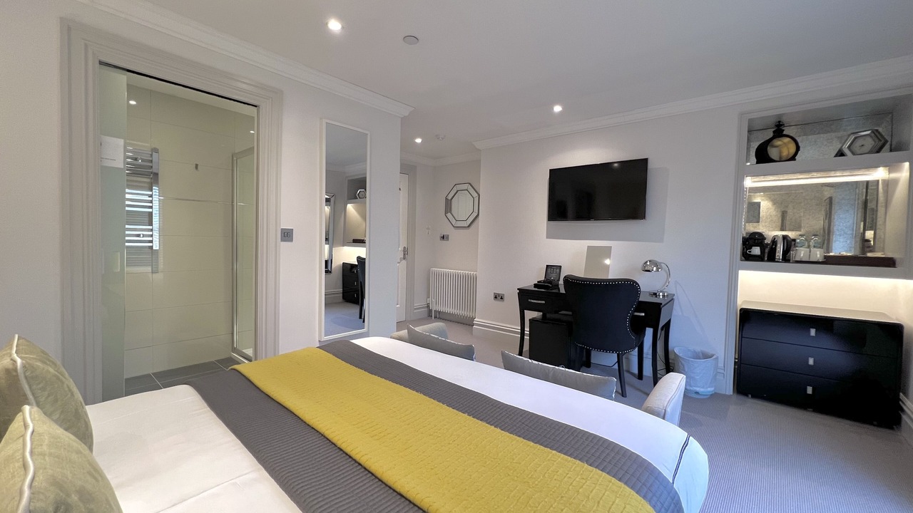 Photo of Bedroom in Tavistock