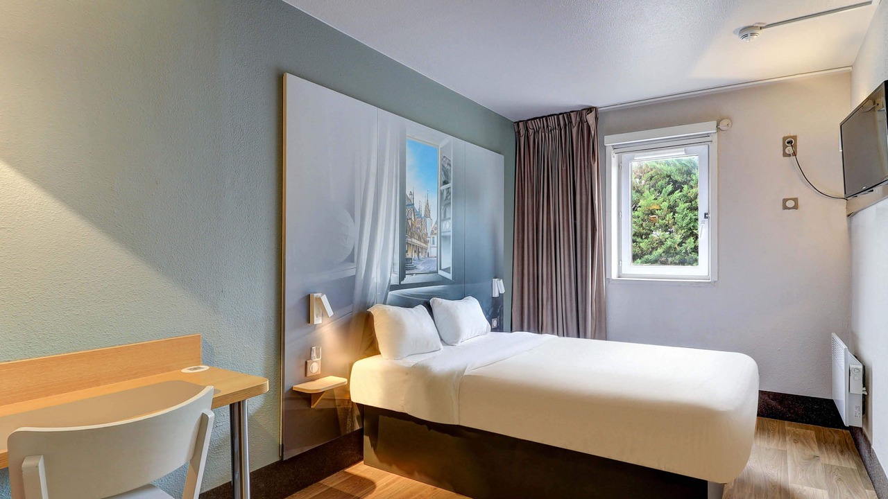 Photo of Bedroom in Beaune