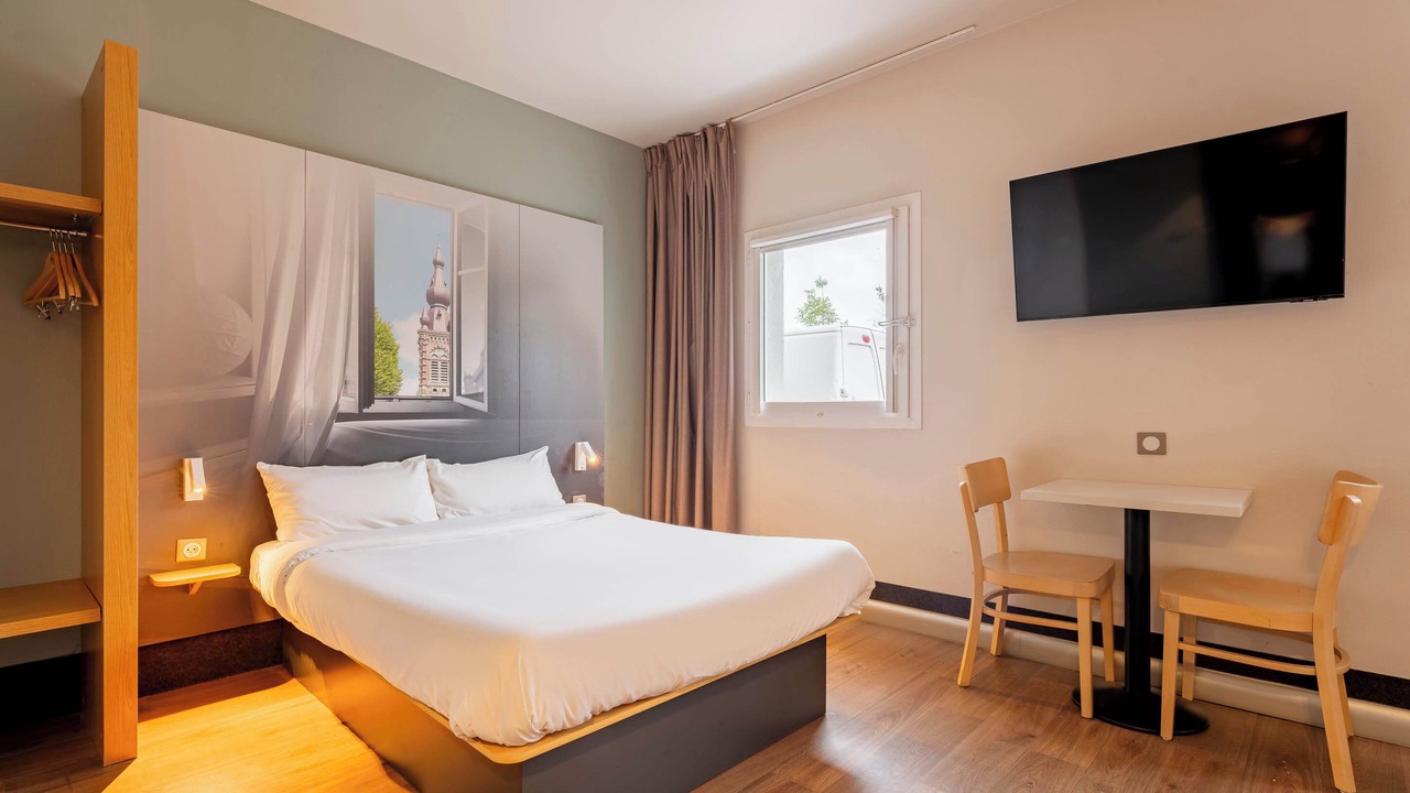 Photo of Bedroom in Valenciennes