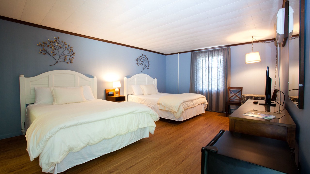 Photo of Bathroom in Sennett