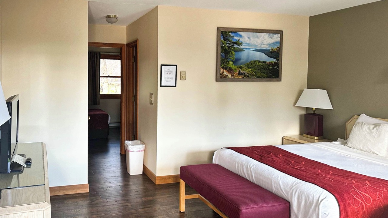 Photo of Bedroom in Lake George