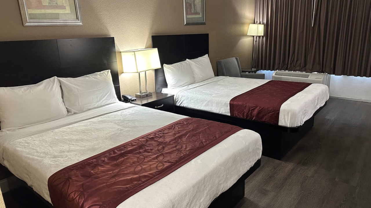 Photo of Bedroom in Bushnell