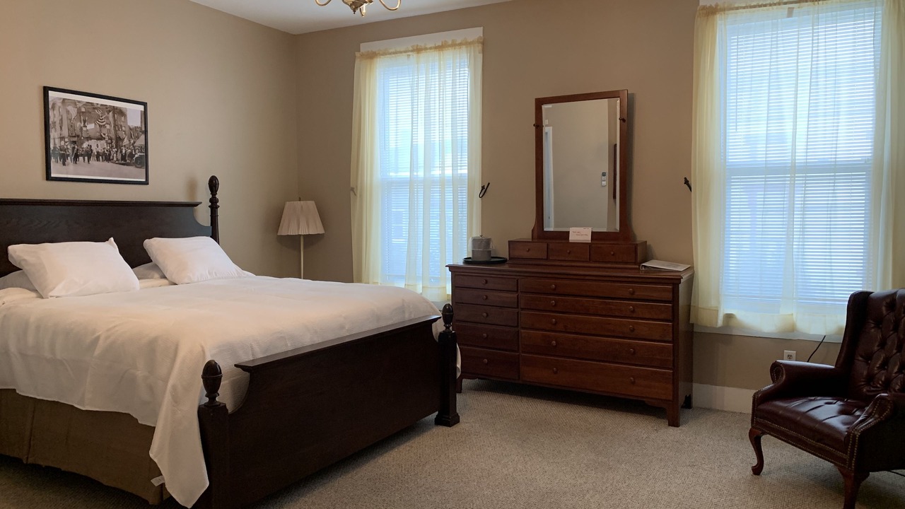 Photo of Bedroom in White Mills