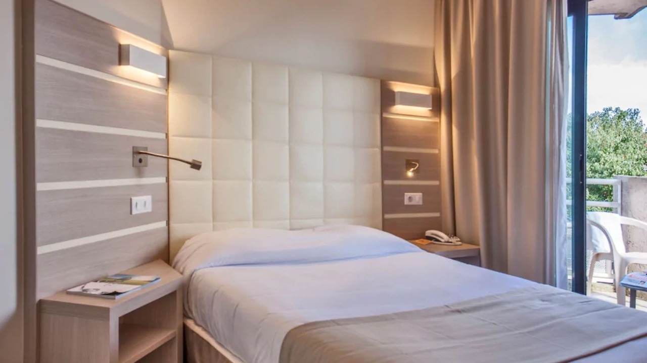 Photo of Bedroom in Casamozza