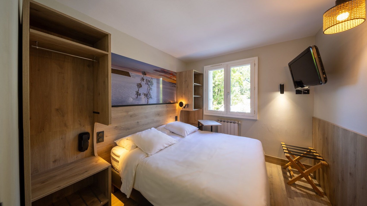 Photo of Bedroom in Laguiole