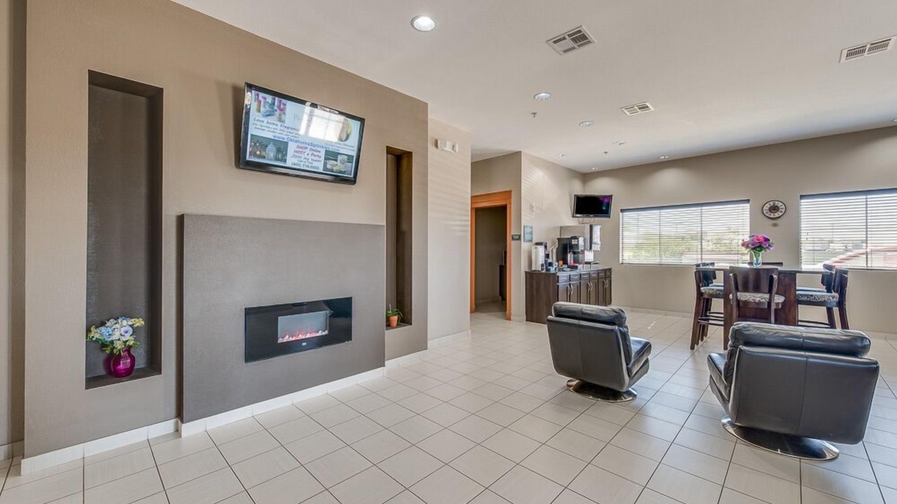 Photo of Livingroom in Cushing