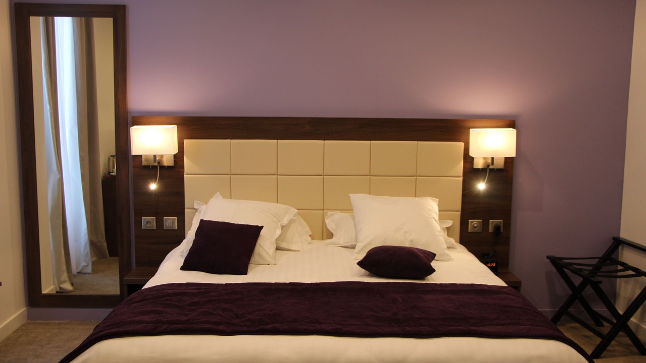 Photo of Bedroom in Poissy