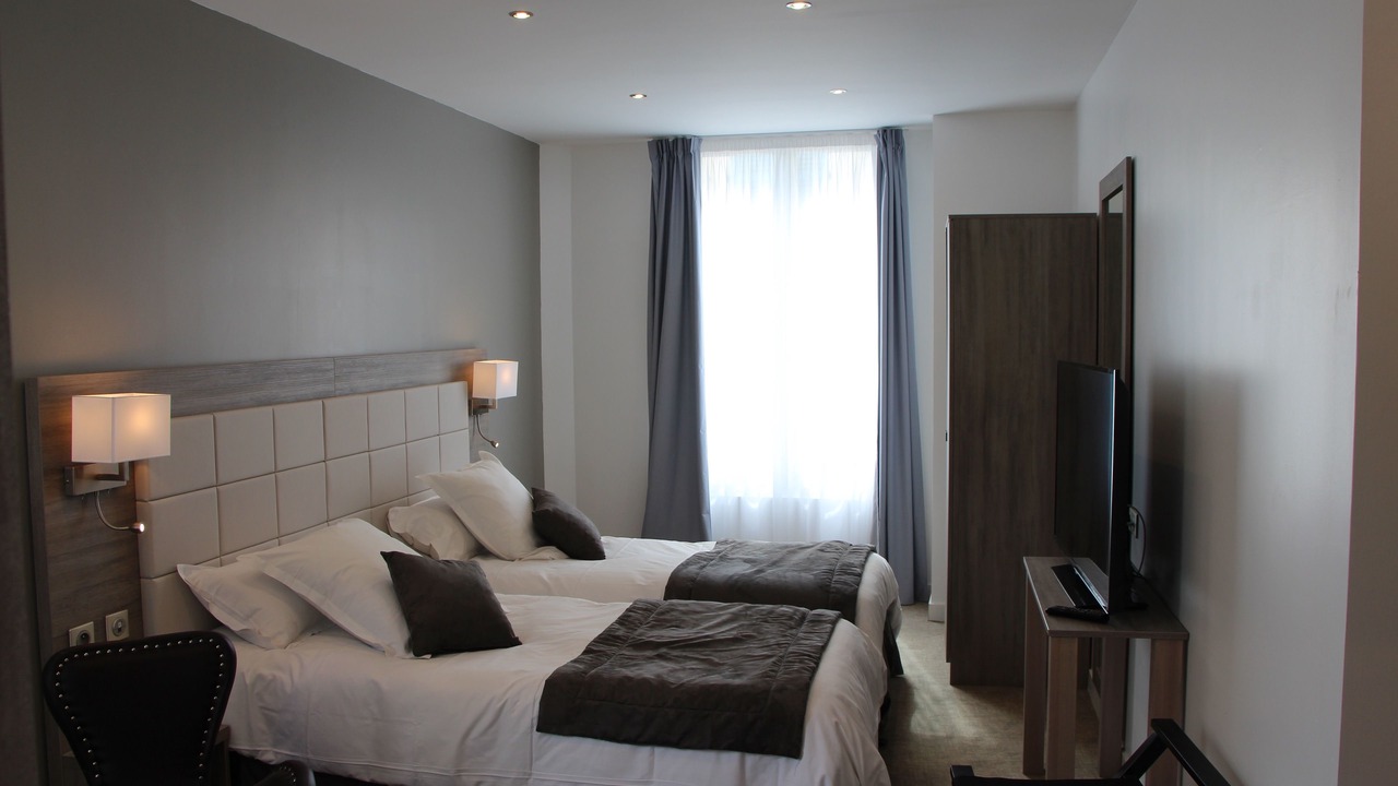 Photo of Bedroom in Poissy