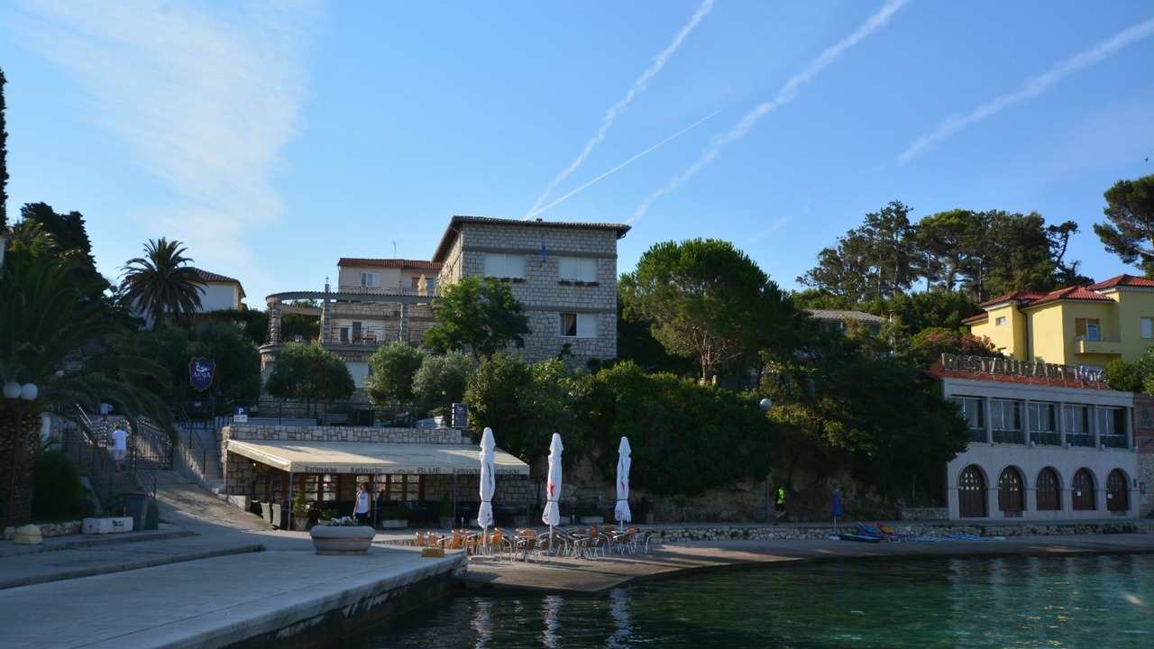 Photo of Outdoor in Banjol