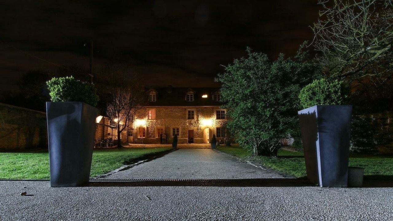 Photo of Outdoor in Thiveral-Grignon