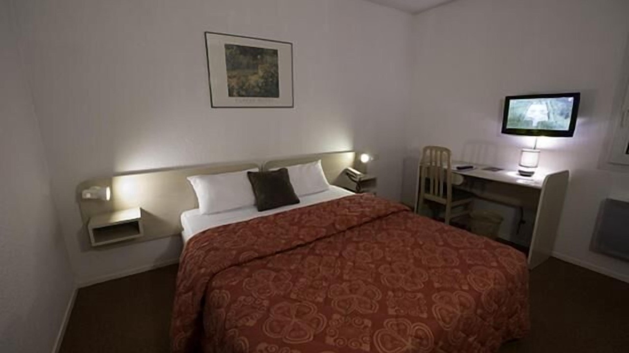 Photo of Bedroom in Gien