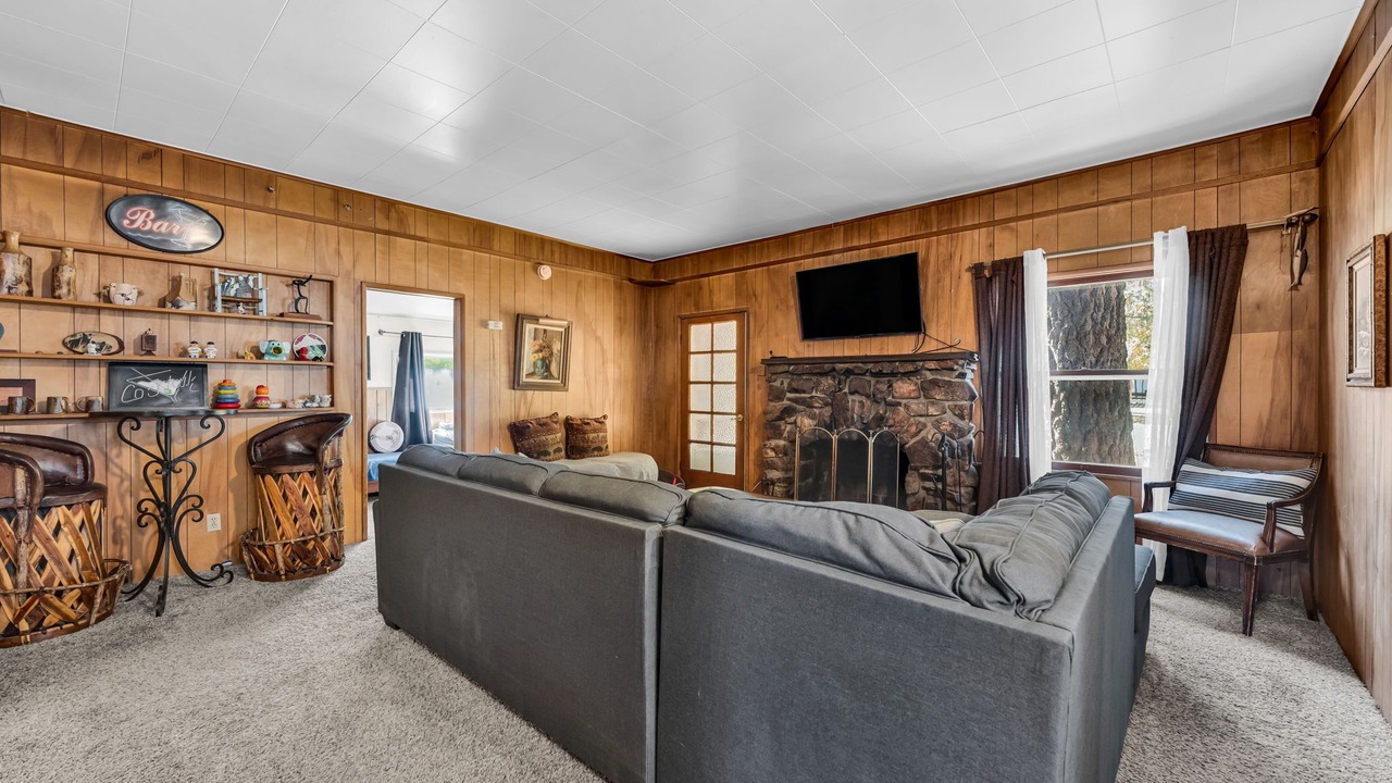 Photo of Livingroom in Peter Pan