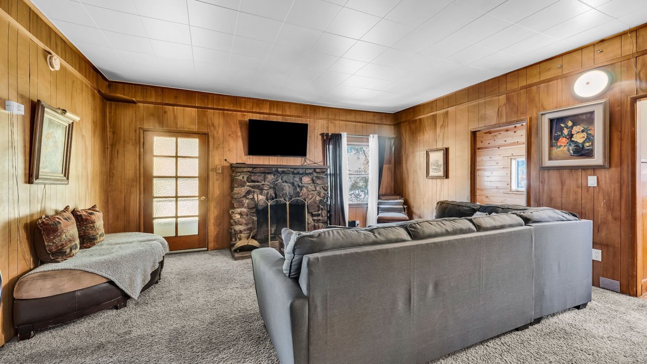 Photo of Livingroom in Peter Pan