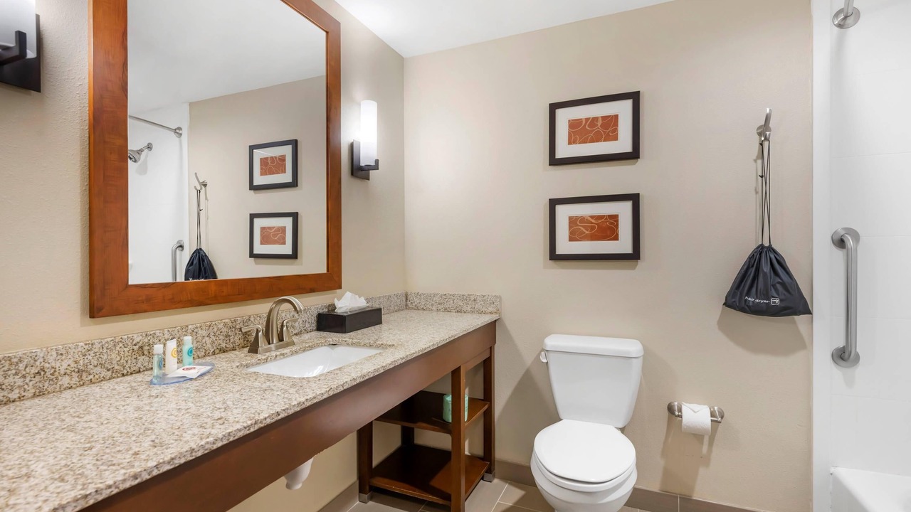 Photo of Bedroom in West Omaha