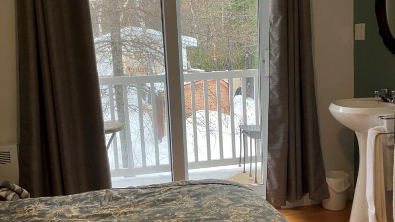 Photo of Bedroom in Saint-Honore
