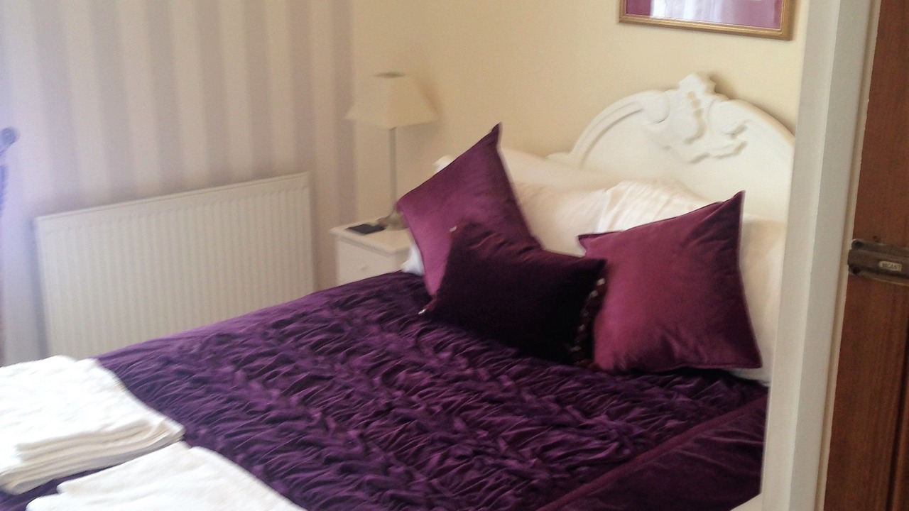 Photo of Bedroom in Llandudno