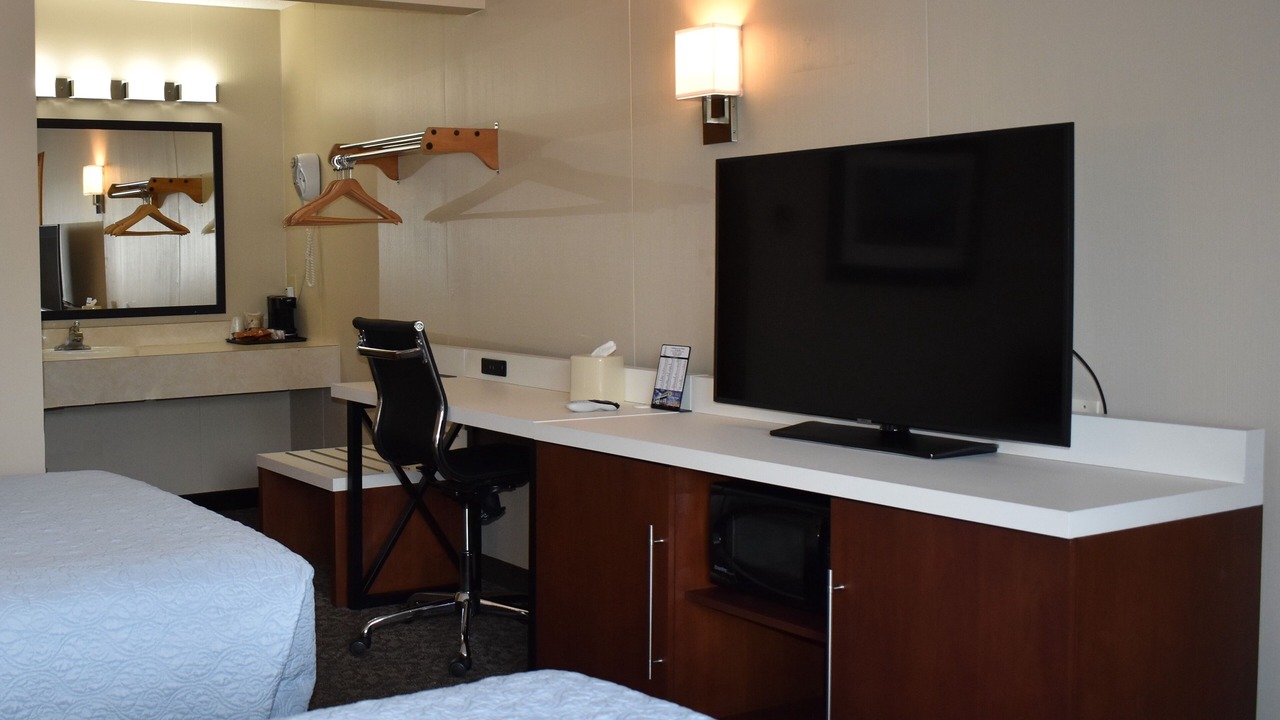 Photo of Bedroom in Mackinaw City