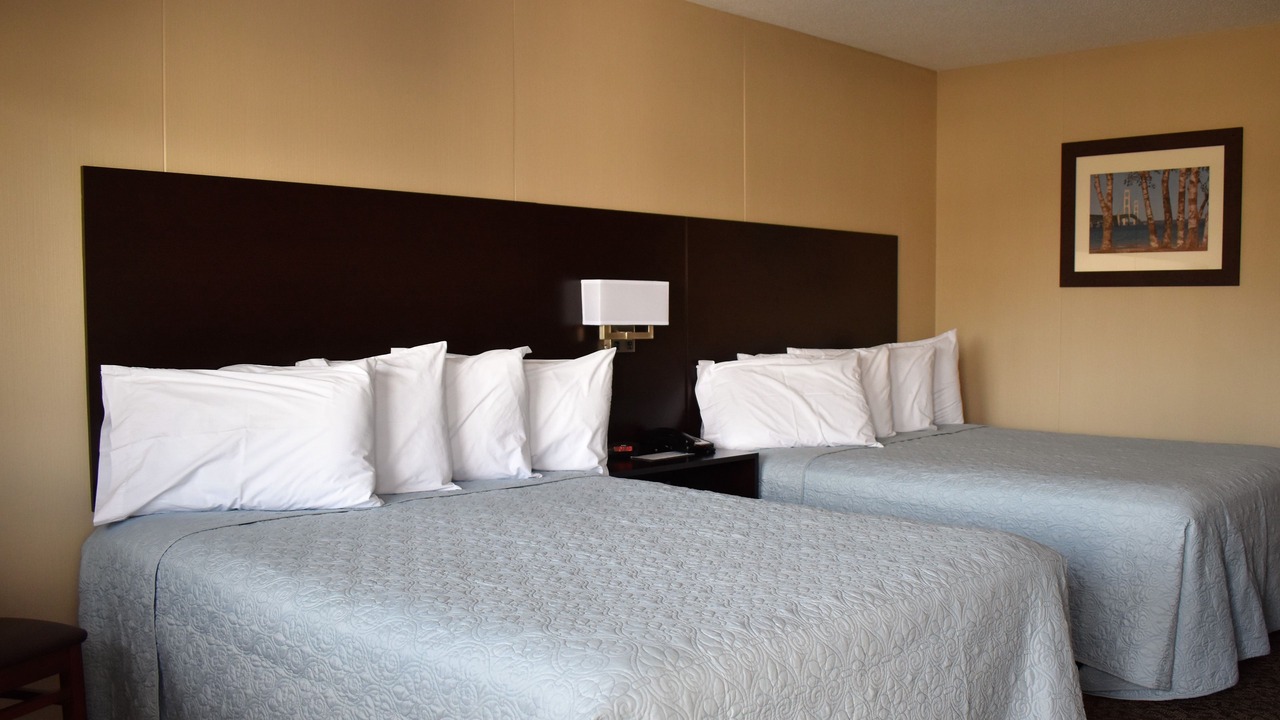 Photo of Bedroom in Mackinaw City