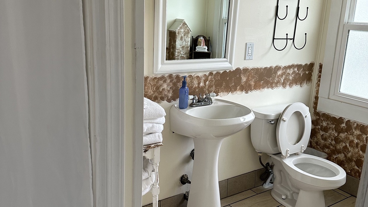 Photo of Bathroom in Sweet Home