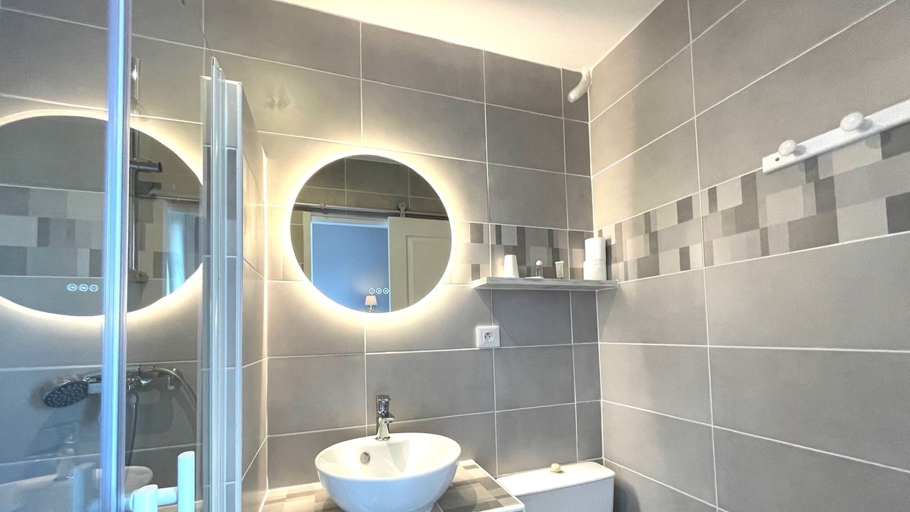 Photo of Bathroom in Cabourg