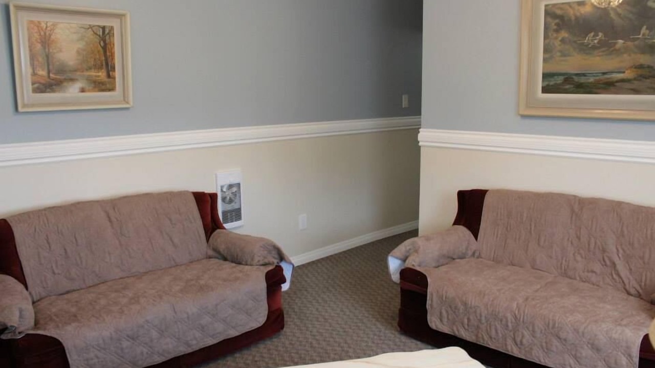 Photo of Livingroom in Onanole
