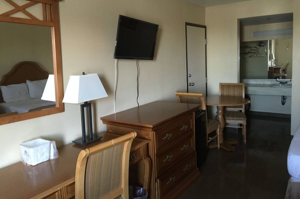 Photo of Bedroom in Townsite