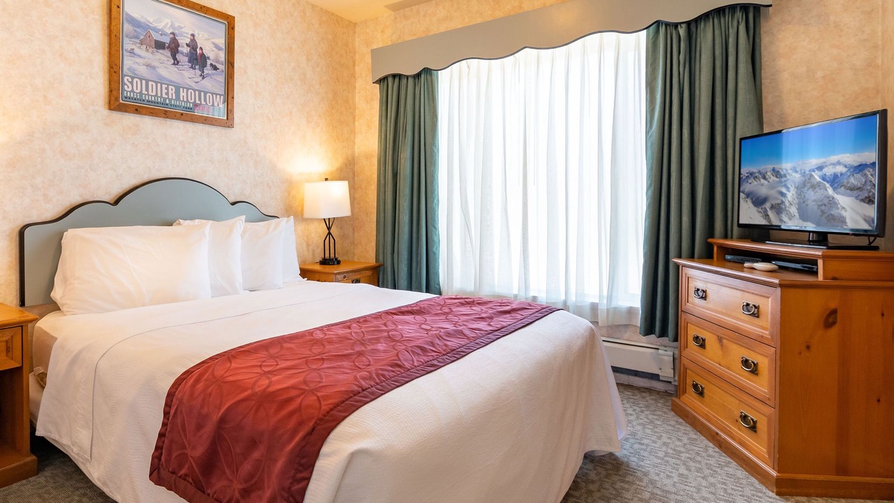 Photo of Bedroom in Heber