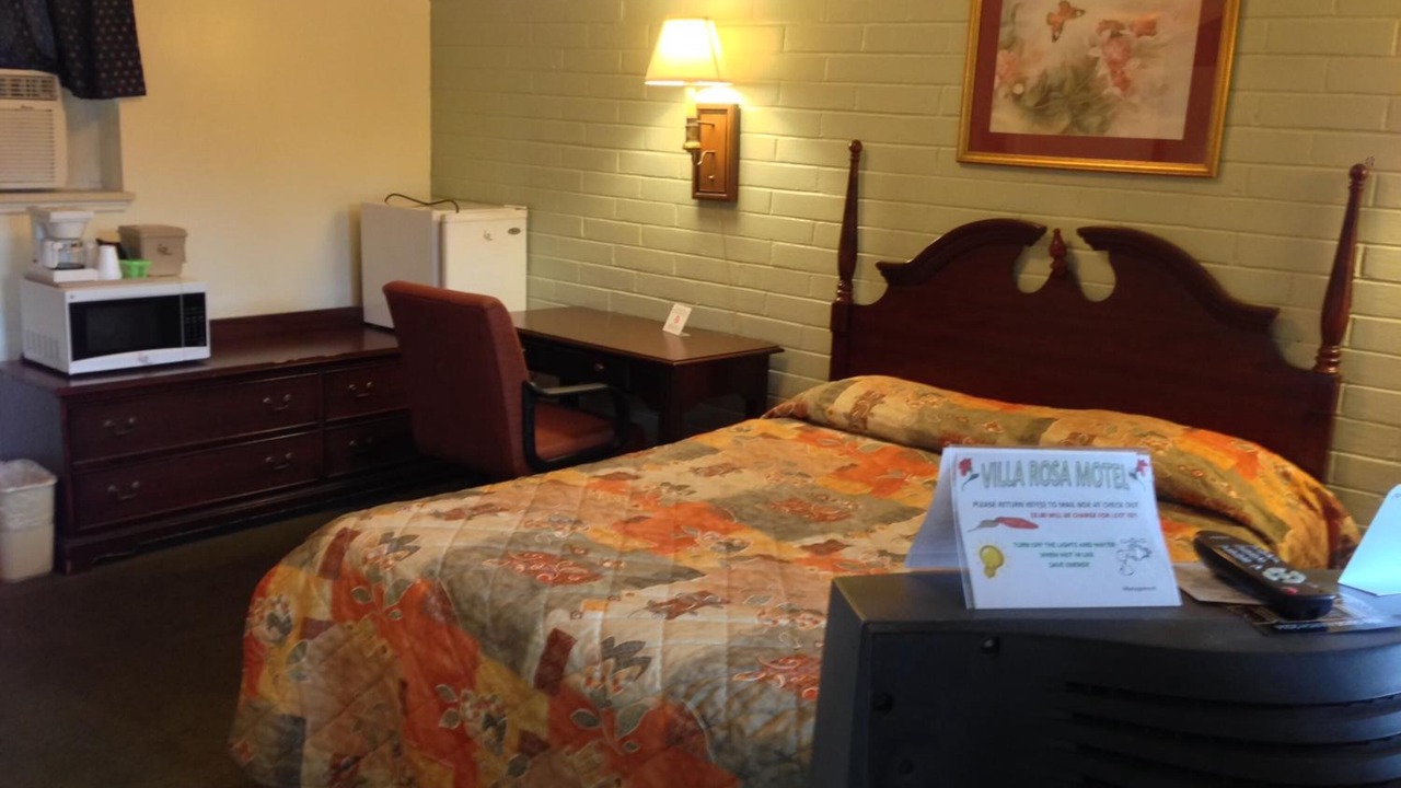 Photo of Bedroom in Painesville