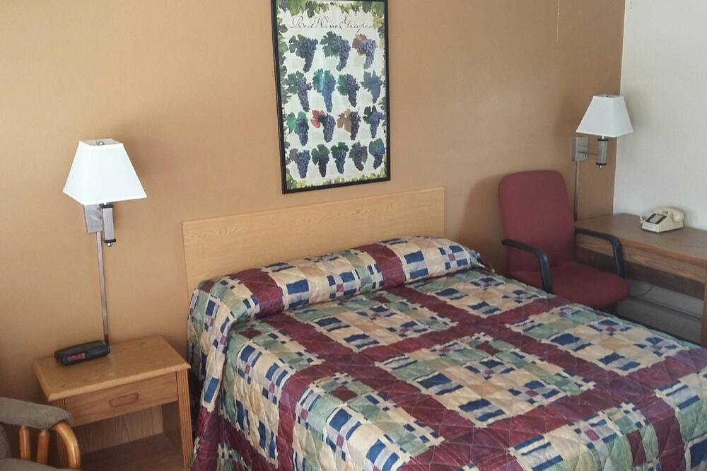 Photo of Bedroom in Alexandria
