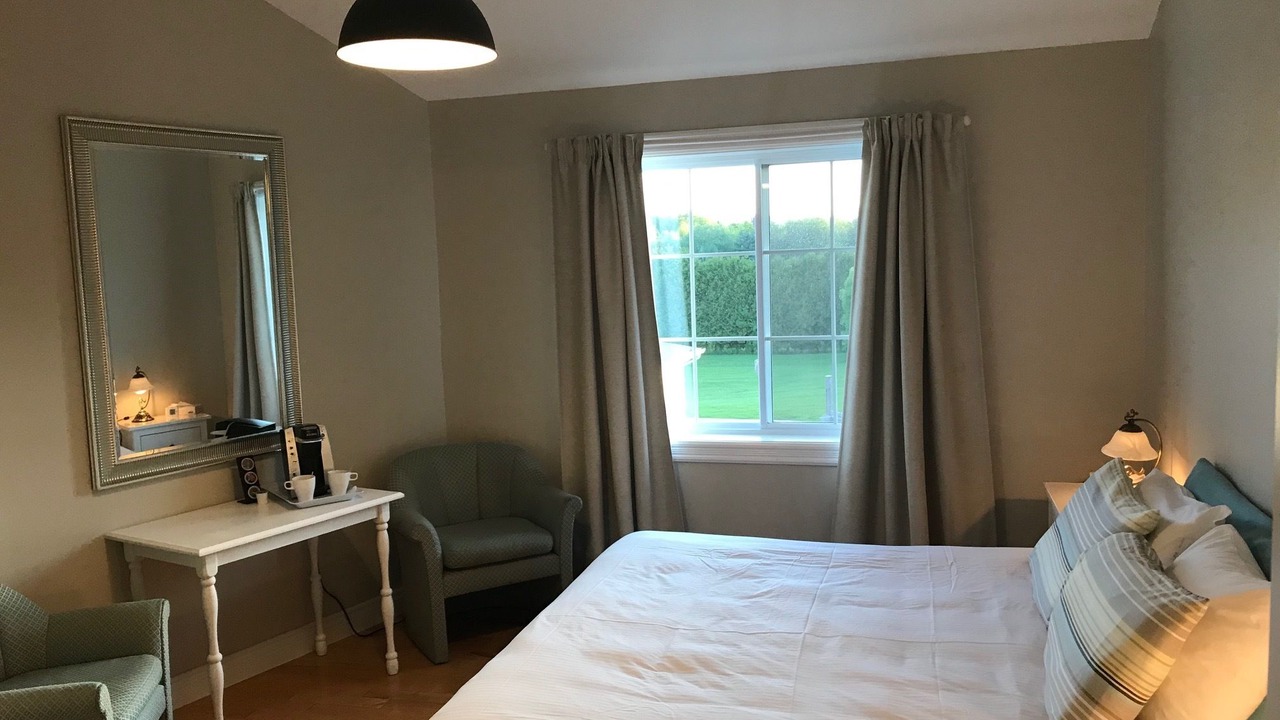 Photo of Bedroom in Mystic