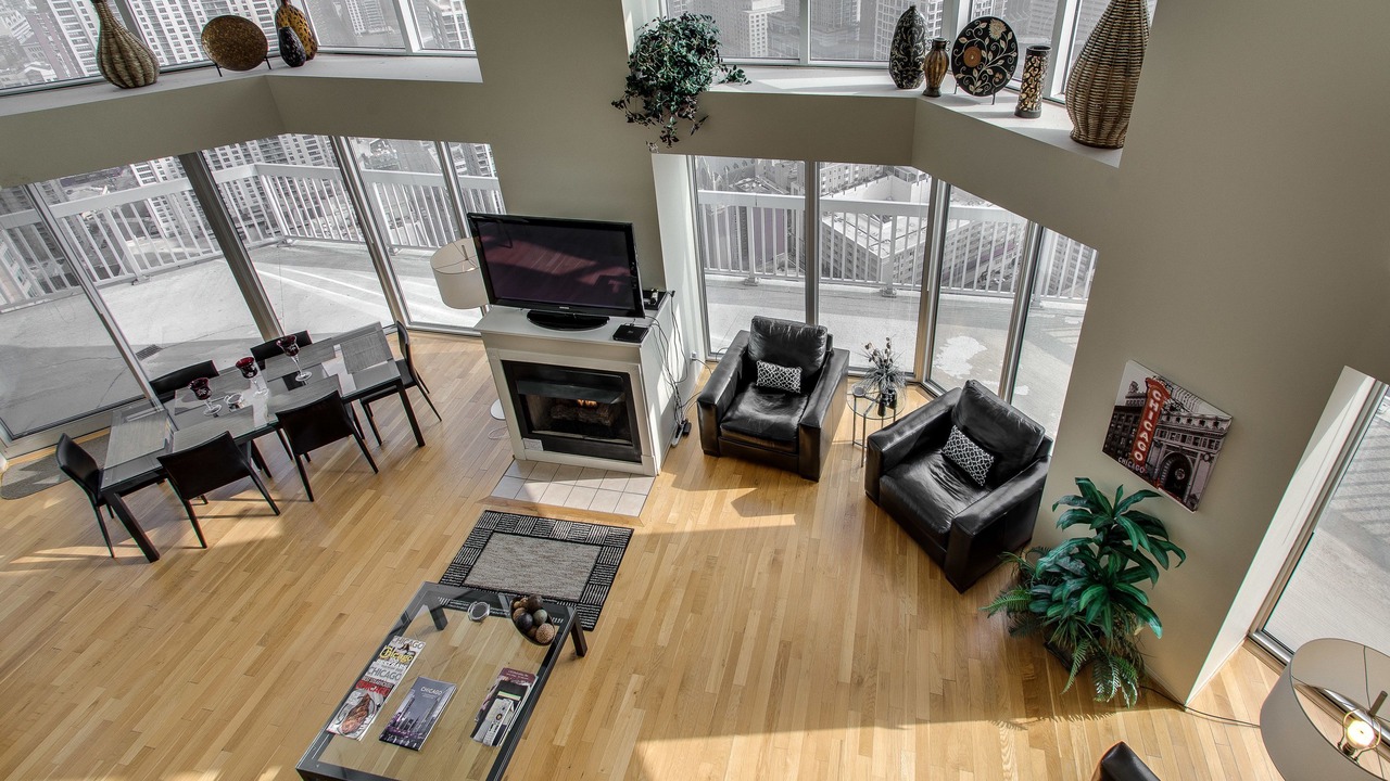 Photo of Livingroom in Downtown Chicago