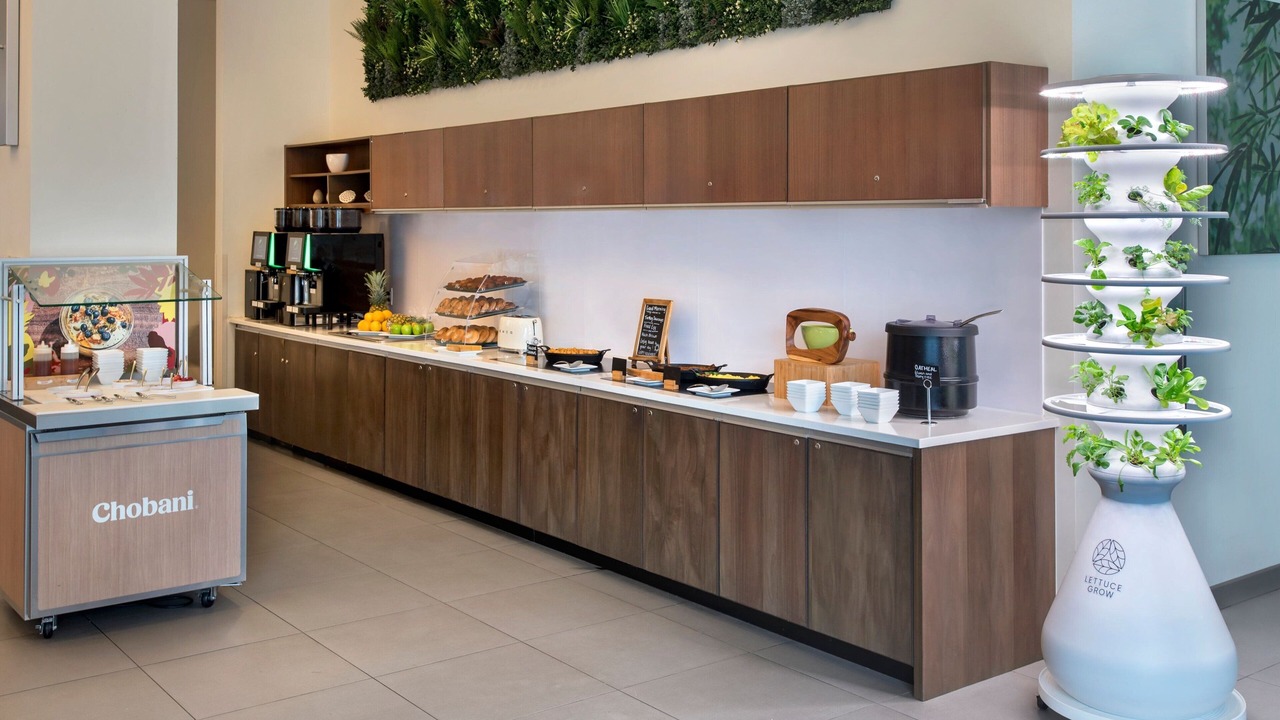 Photo of Others in D Street - West Broadway