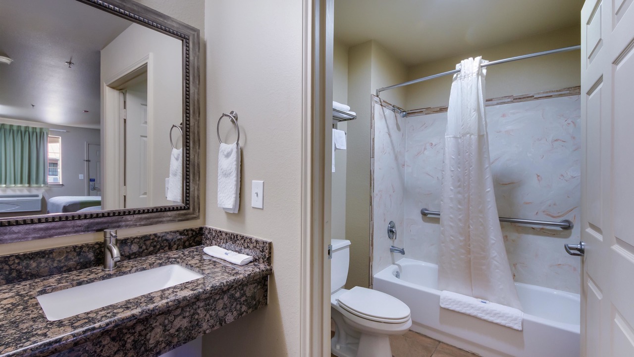 Photo of Bathroom in Floresville