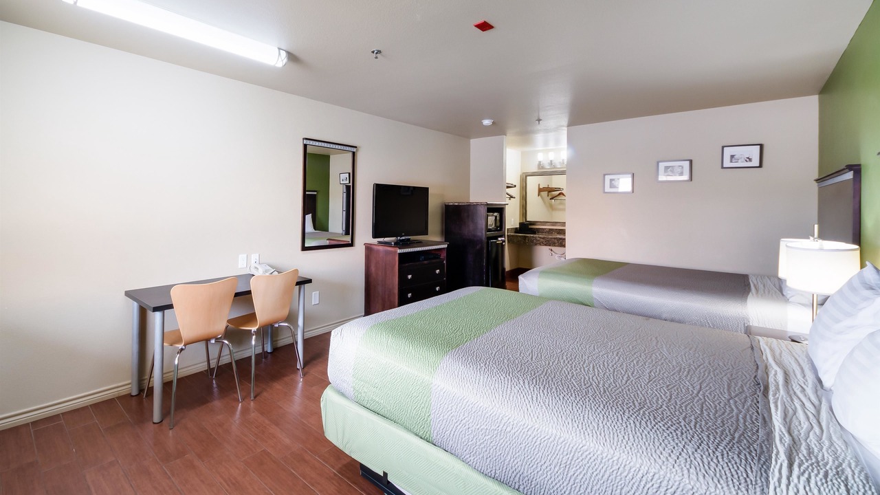 Photo of Bedroom in Floresville