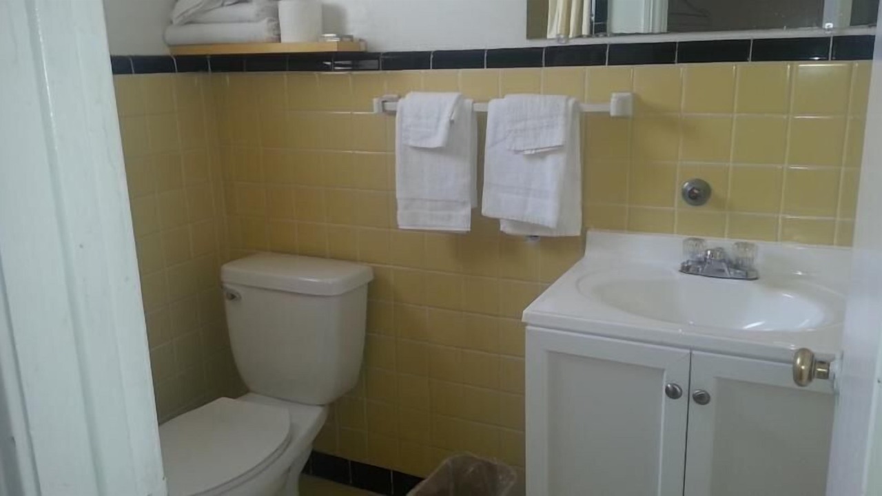 Photo of Bathroom in Dalhart