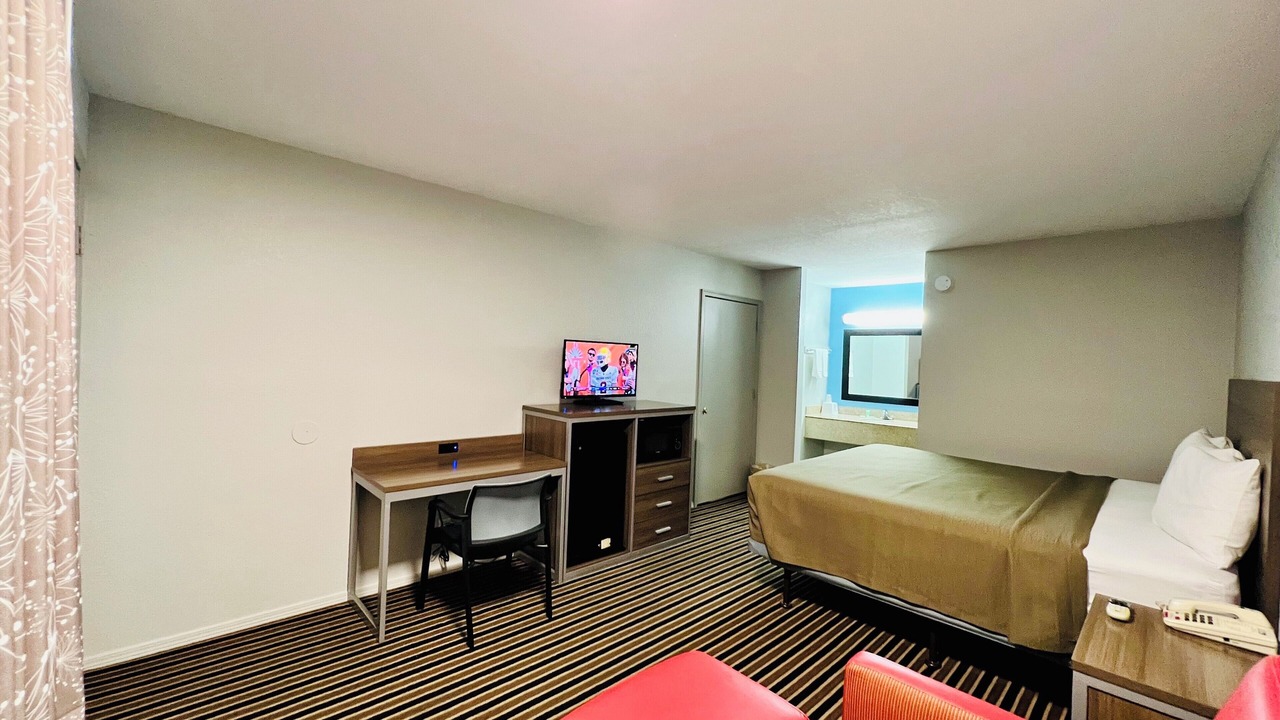 Photo of Bedroom in Gore