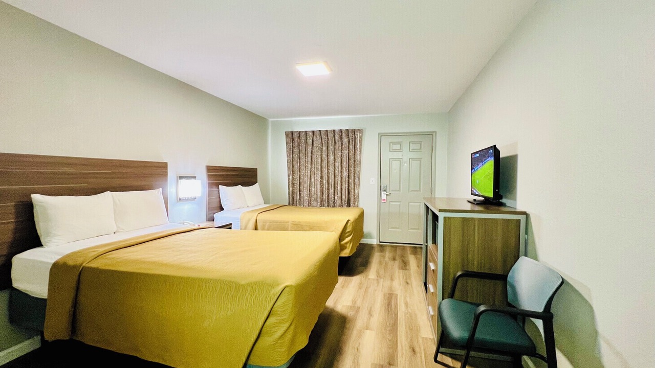 Photo of Bedroom in Gore