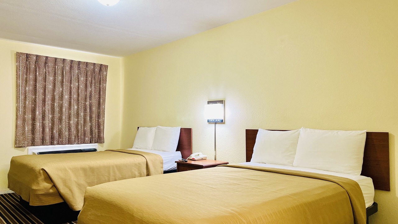 Photo of Bedroom in Gore