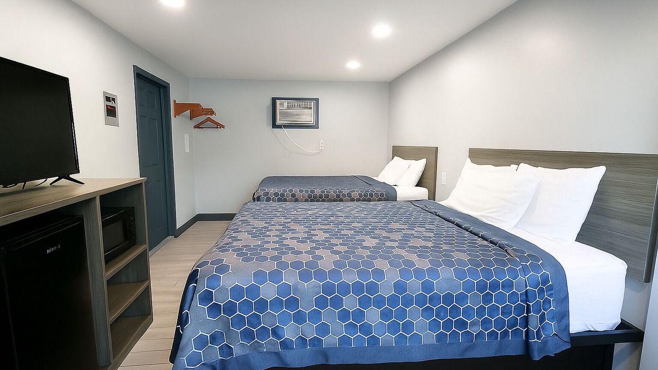 Photo of Bedroom in Hillsboro