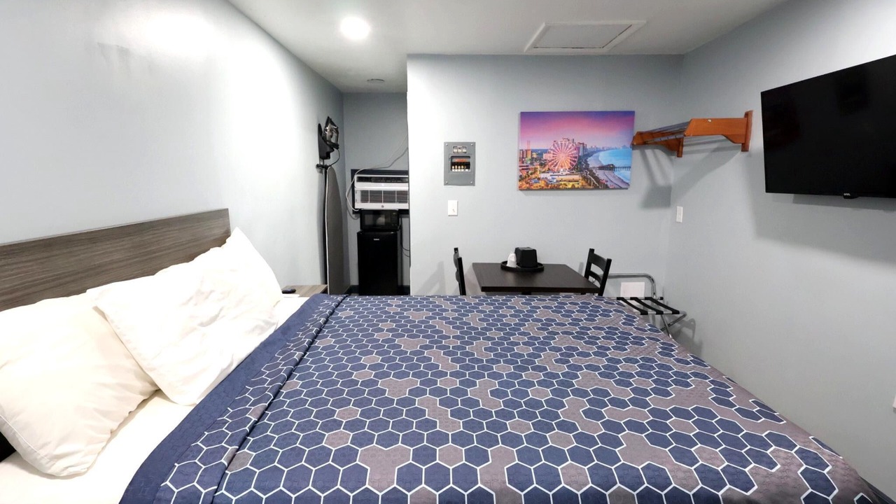 Photo of Bedroom in Hillsboro