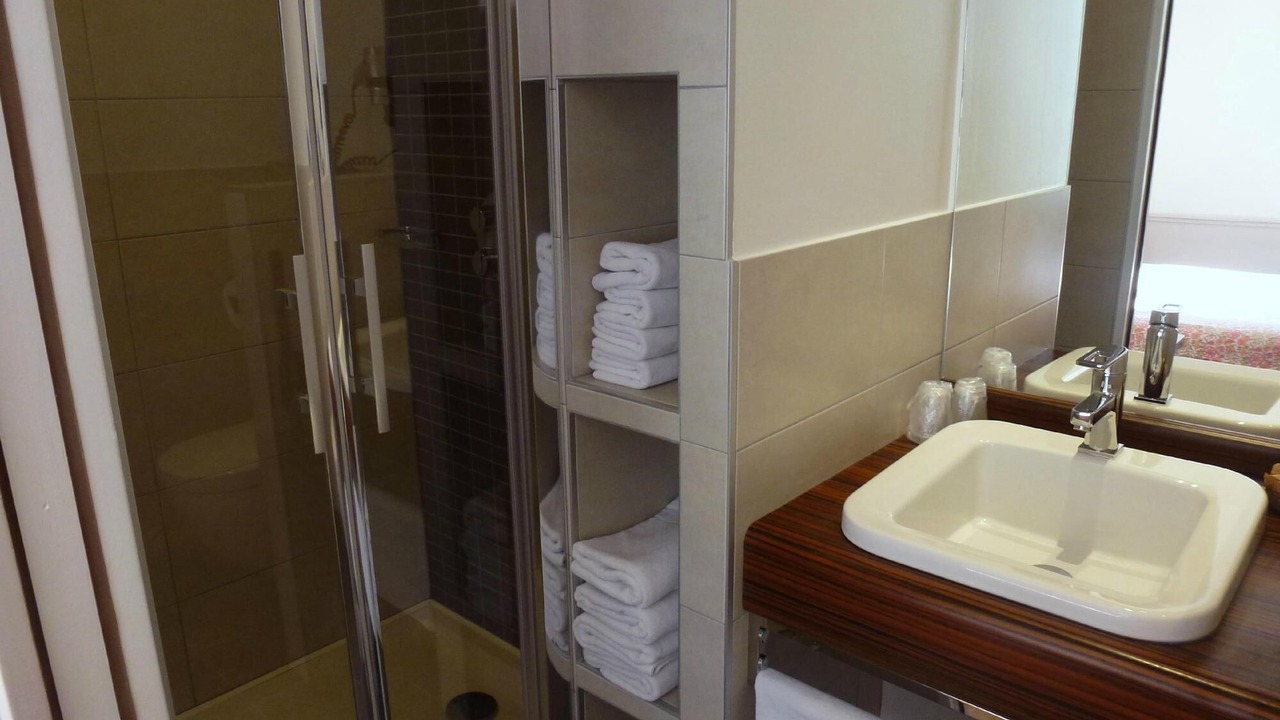 Photo of Bathroom in Azay-le-Rideau