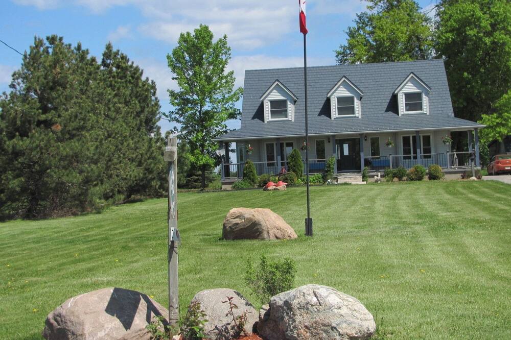 Photo of Outdoor in Virgil