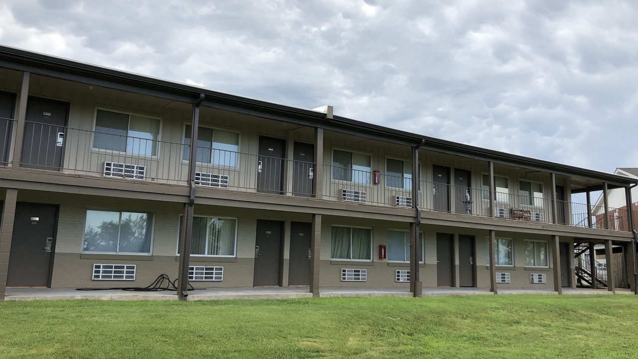 Photo of Outdoor in Grandview Plaza