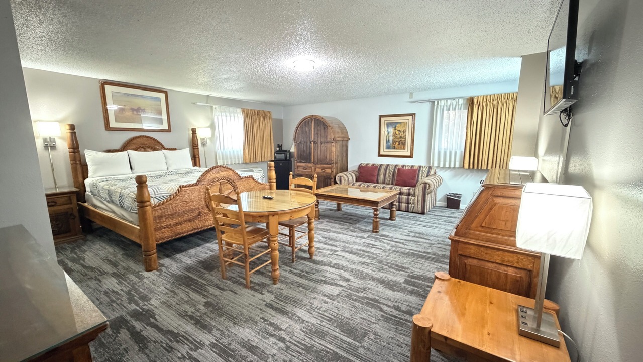 Photo of Others in Dodge City