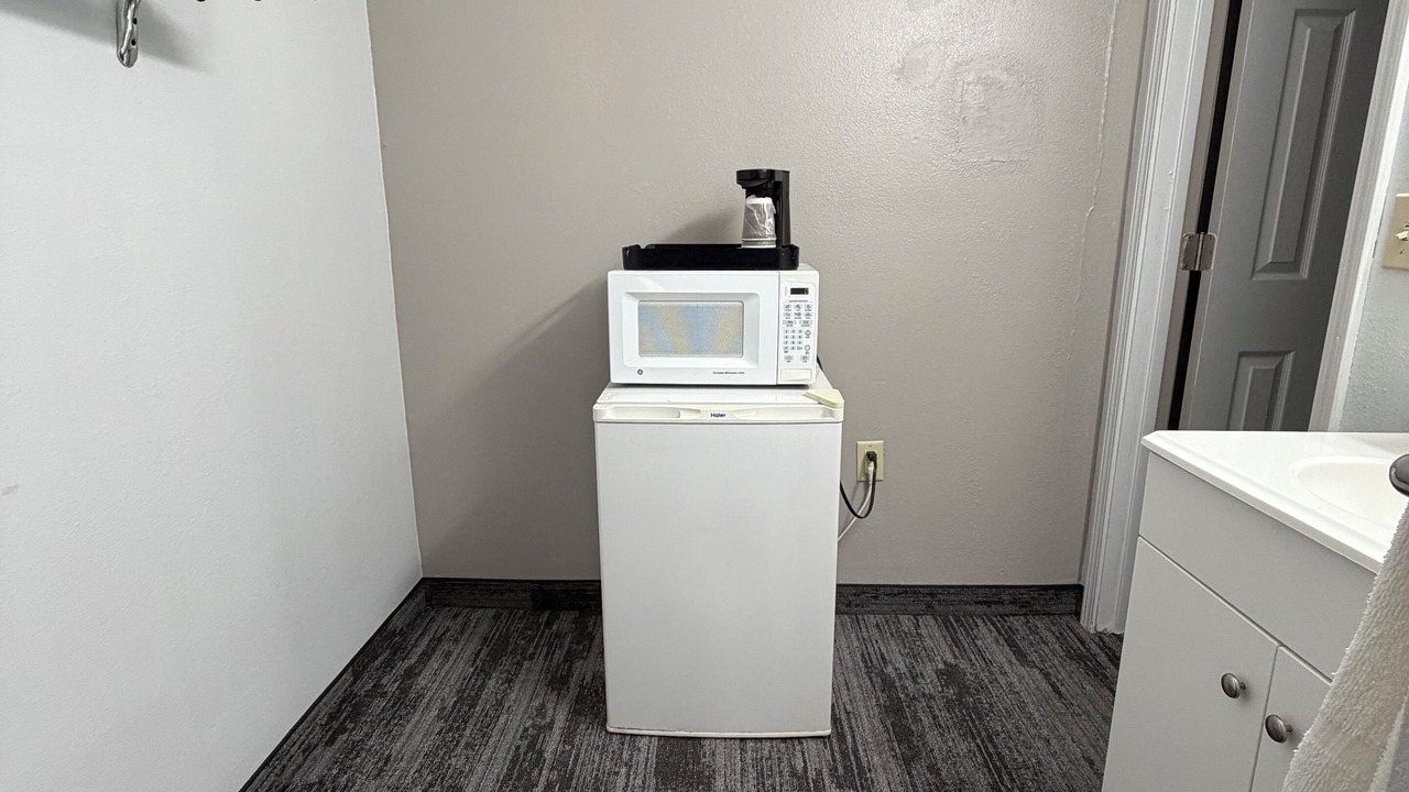 Photo of Others in Dodge City