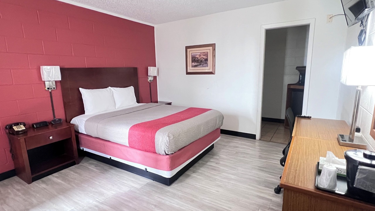 Photo of Bedroom in Dodge City