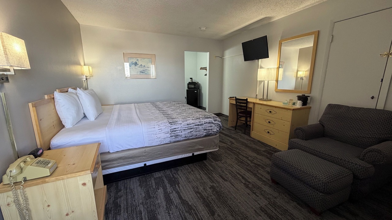 Photo of Bedroom in Dodge City