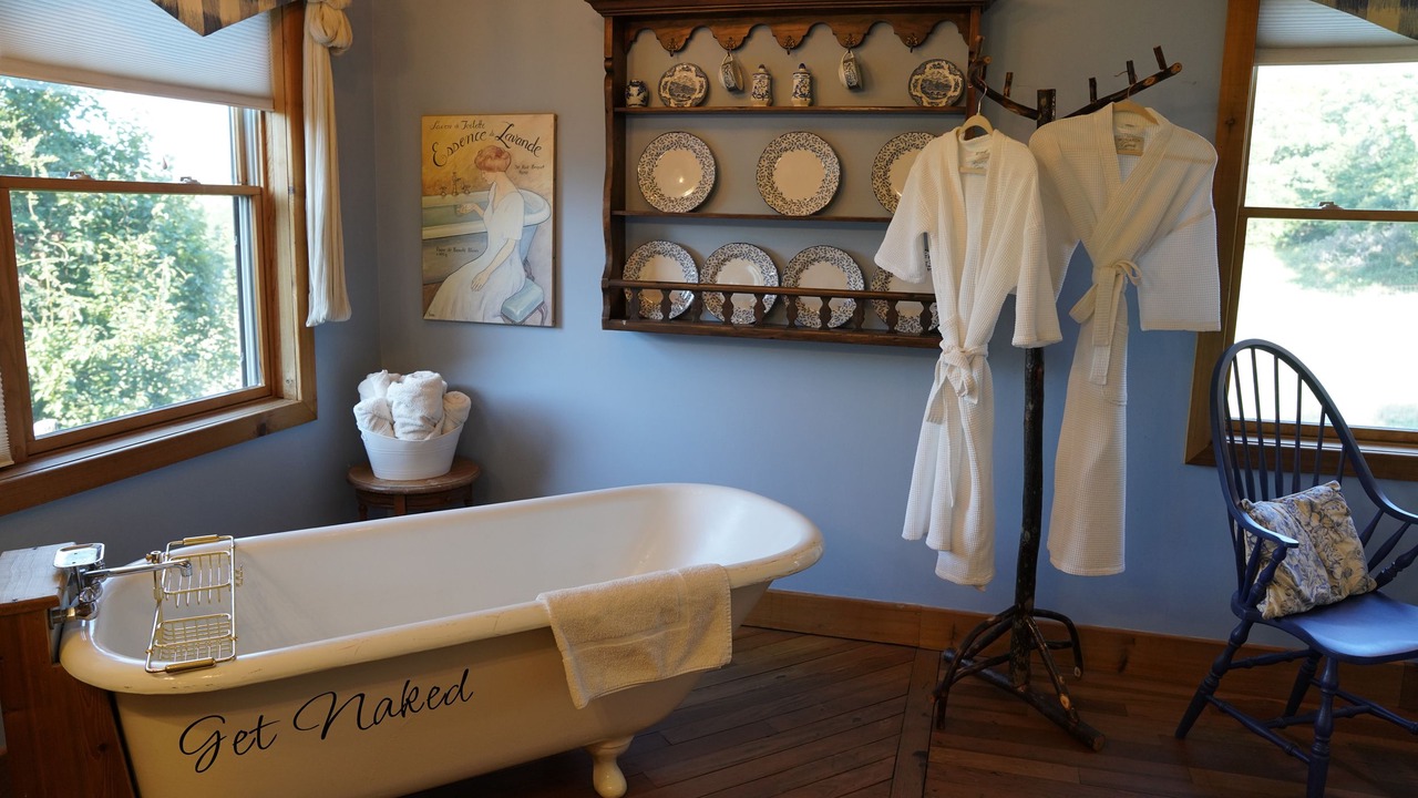 Photo of Bedroom in Lawrence